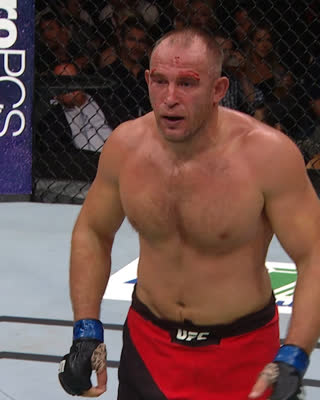 Все финиши Алексея Олейника в UFC
