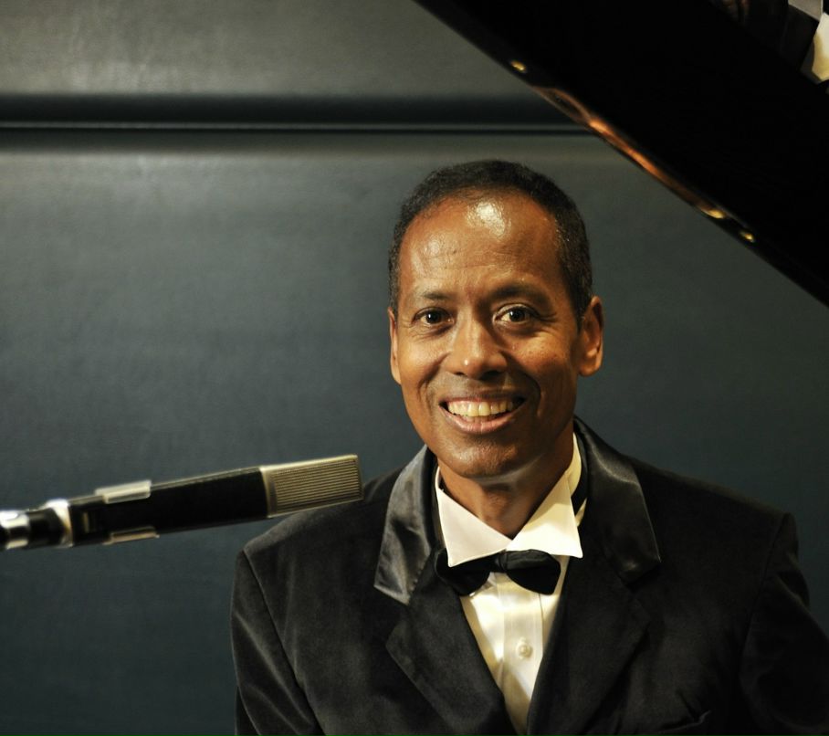 Pierre Eugene фотография #8