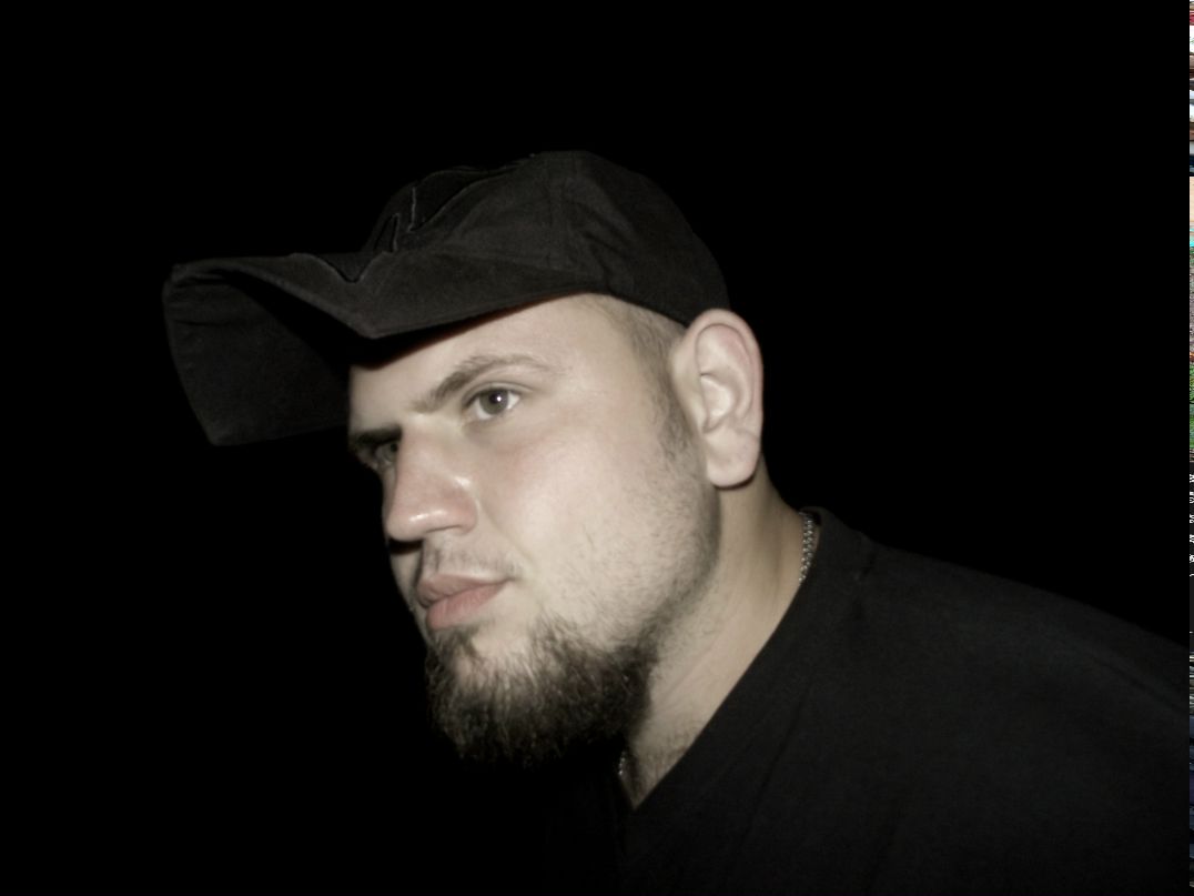 Иван Мирошниченко фотография #2