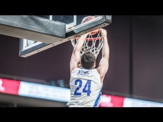 Данк Кайла Курича в матче против Автодора