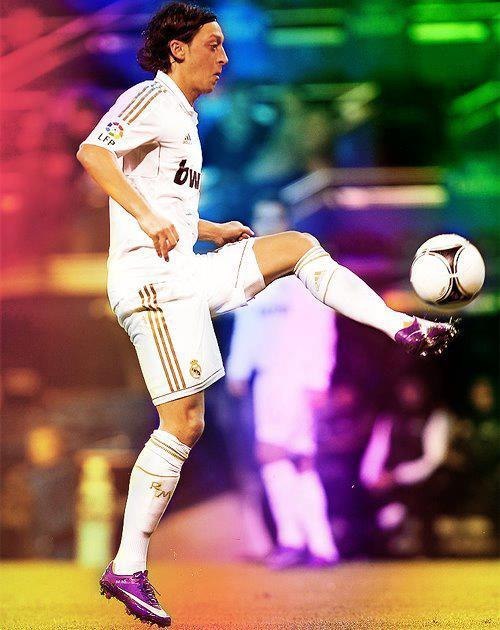 Mesut Ozil фотография #8